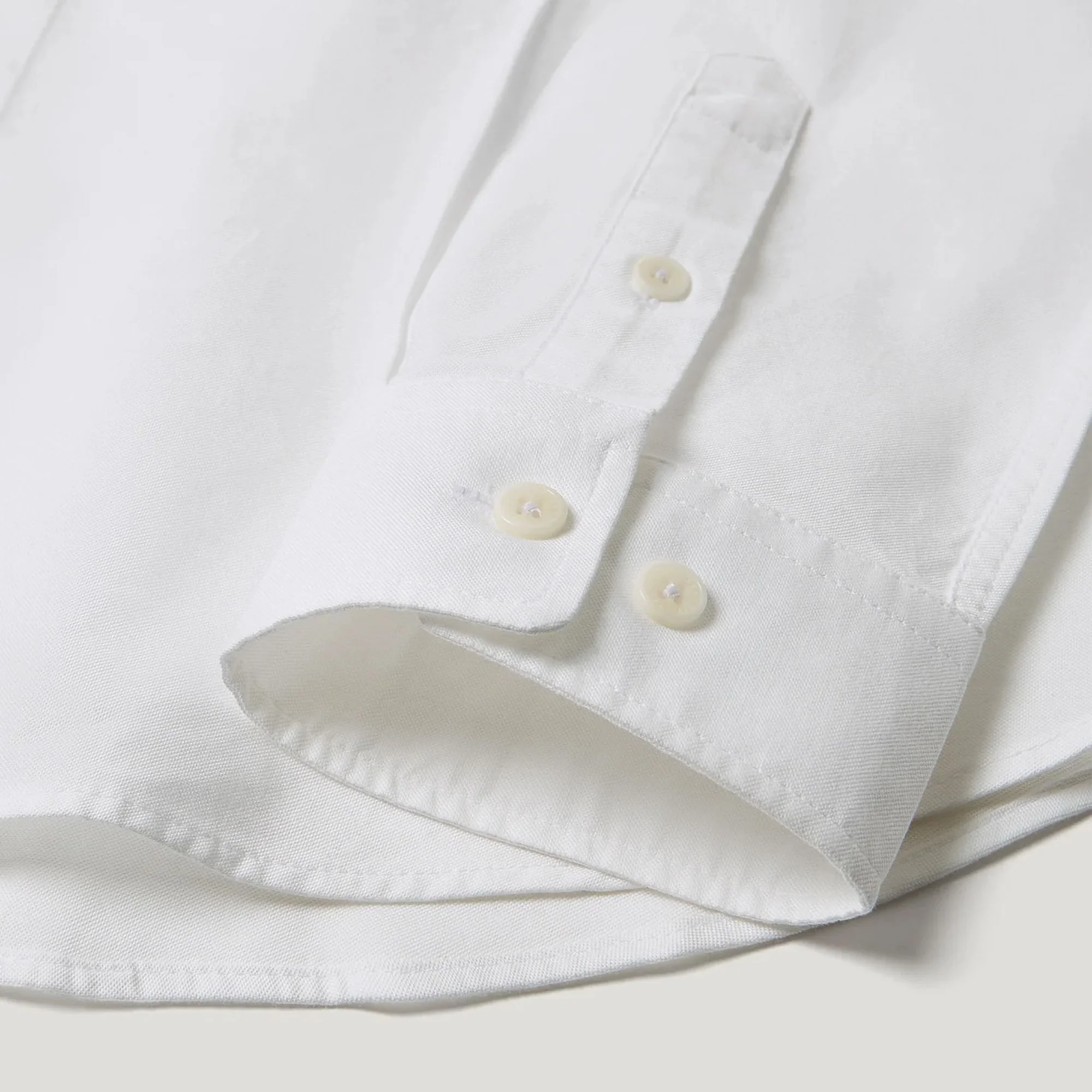 BELSTAFF Street Shirt in White - Image 3
