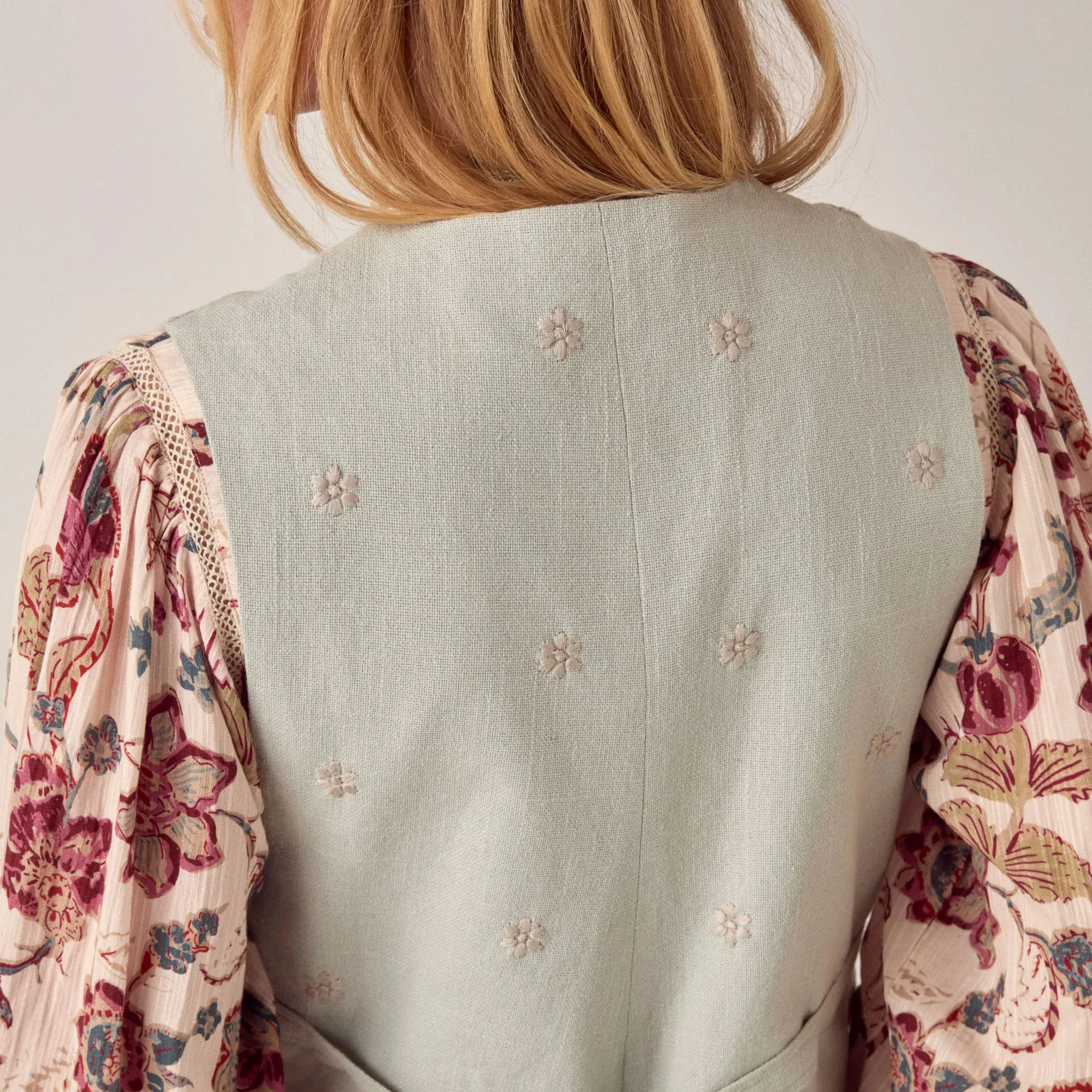 MAISON HOTEL Filippo Waistcoat in Azzurro - Image 3