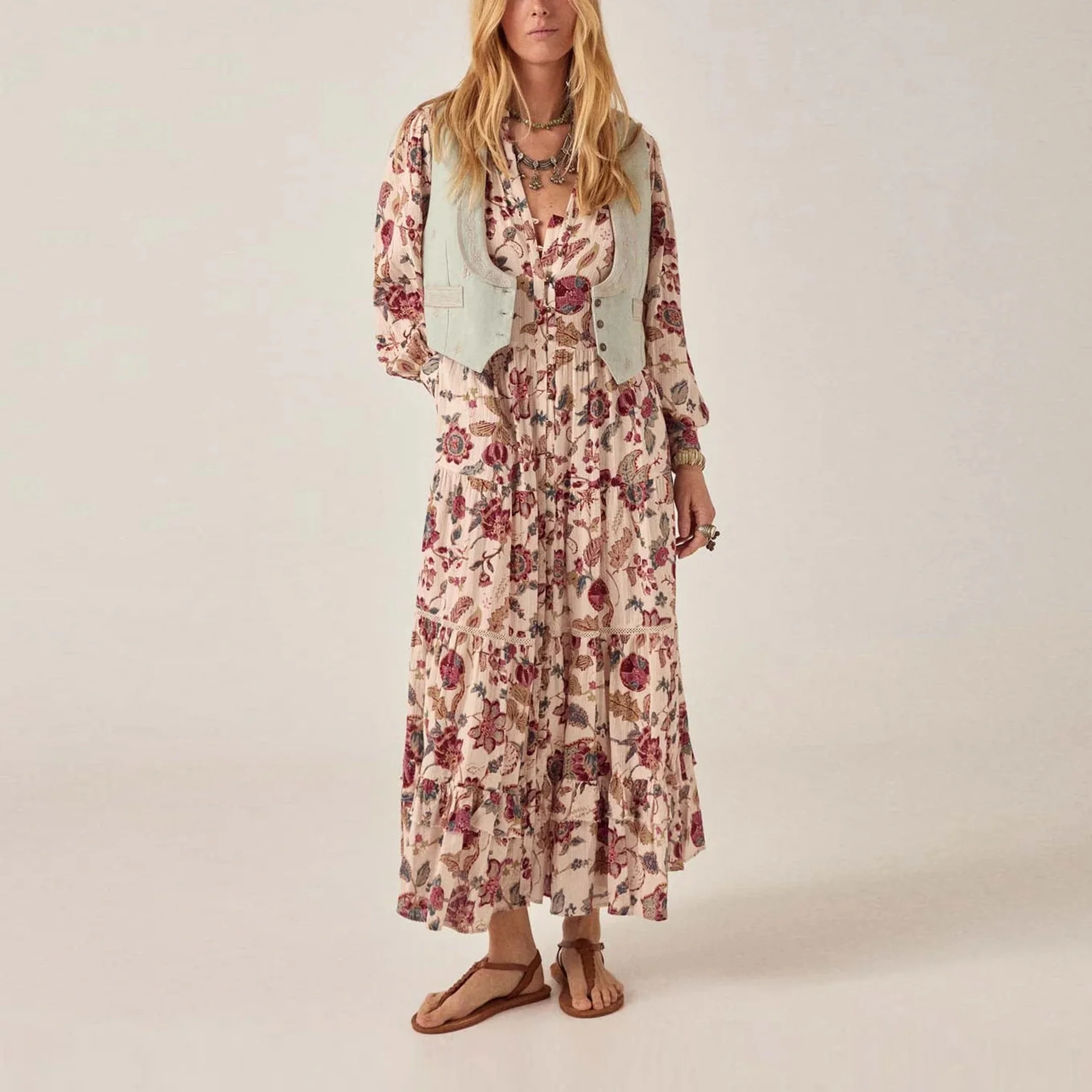 MAISON HOTEL Filippo Waistcoat in Azzurro - Image 4