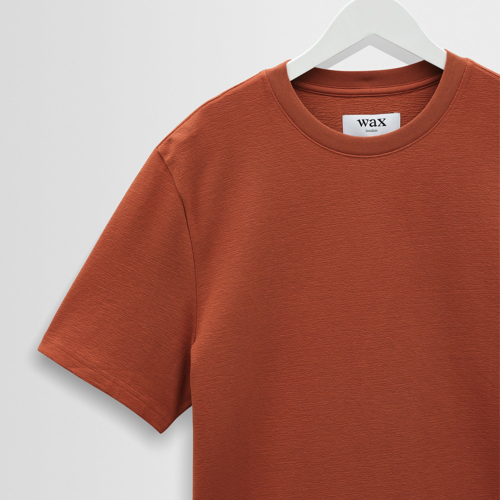 WAX LONDON Dean Short Sleeve T-shirt in Rust - Image 3